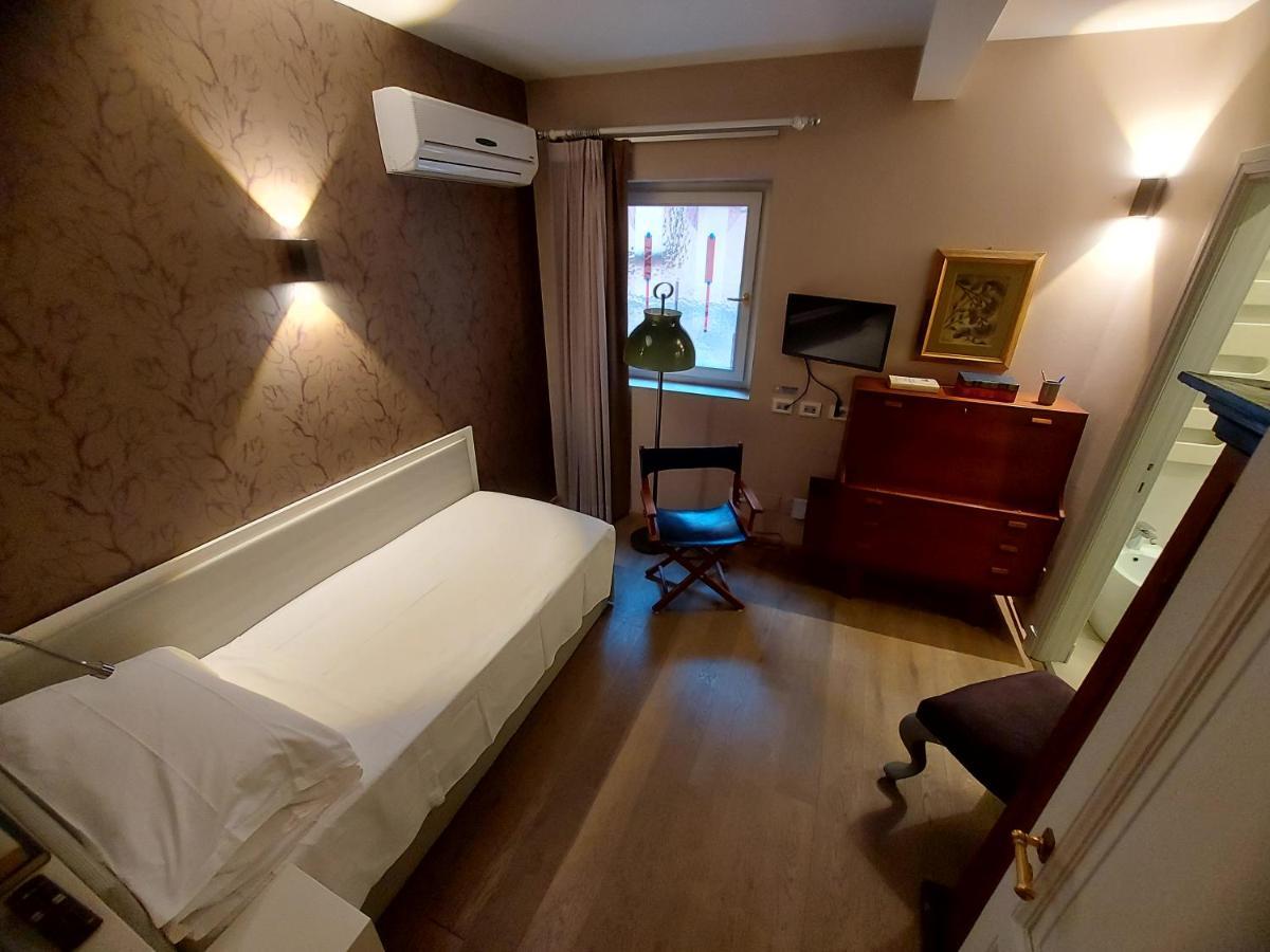 New! Bellissimo Palazzofranchi Pantheon Leilighet Roma Eksteriør bilde
